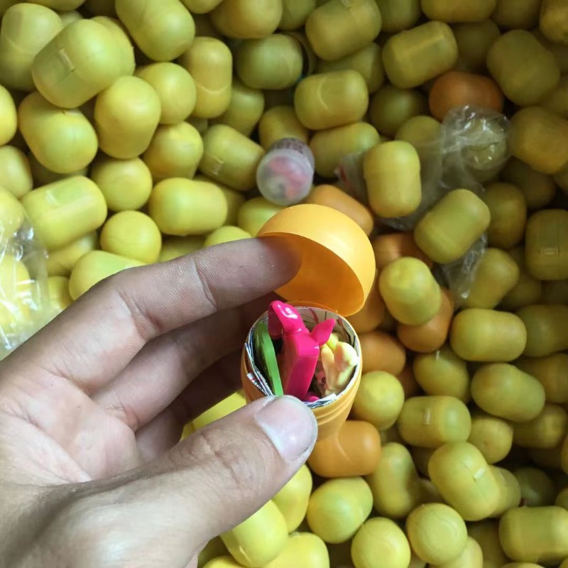Capsule Toy Gashapon - Cápsula Gashapon Gacha Toy Kinder Egg