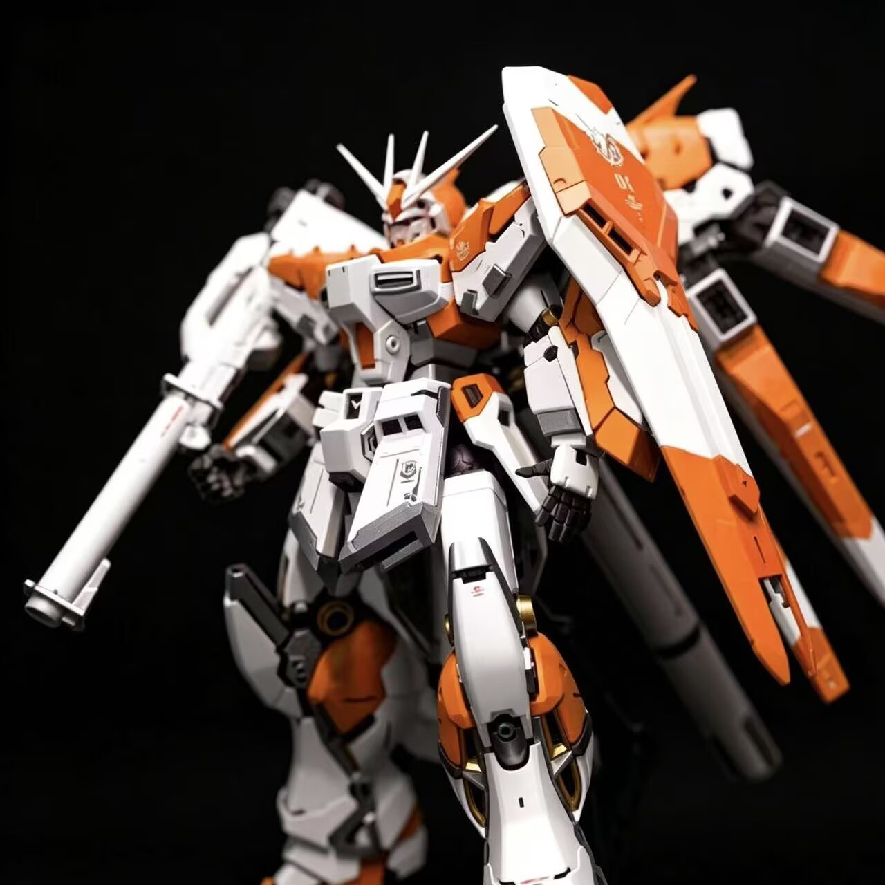 ZHUJIANG Modelo Rg Manatee 1/1 - Bandai Model Gundam Rg reseña y precio